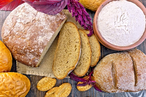 Preview: Bread and biscuits amaranth flour on board top
