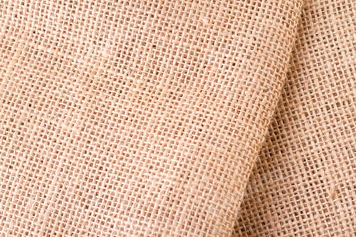 Preview: sack cloth on the wooden table
