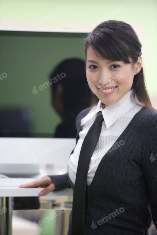 Preview: Students in the computer lab