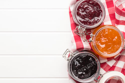 Preview: Tasty fruity jam.