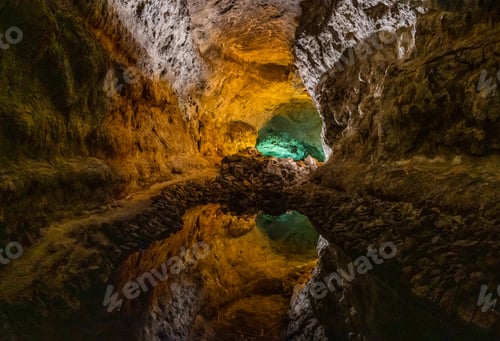 Preview: Illuminating colors reflecting in the water of jameos del agua cave