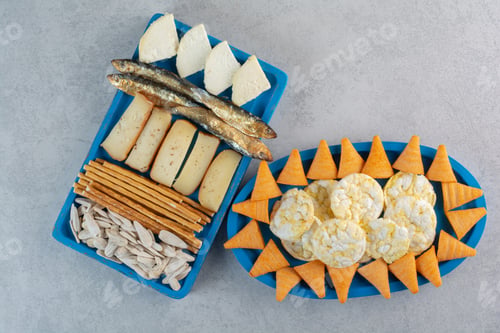 Preview: A blue plates with delicious food and fish