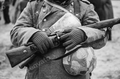 Preview: German Military Ammunition Of A German Wehrmacht Soldier At Worl