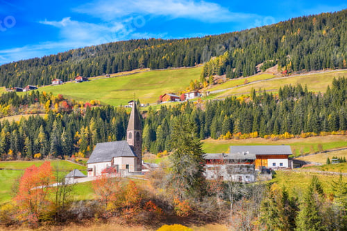 Preview: Colorful autumn scene of magnificent Santa Maddalena village in Dolomites