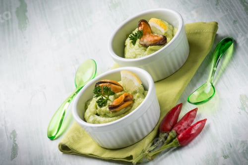 Preview: avocado cream with mussel appetizer