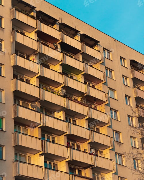Preview: Vertical shot of a typical block of flats in Poland