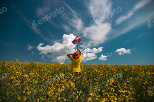 Preview: Woman with USA flag.