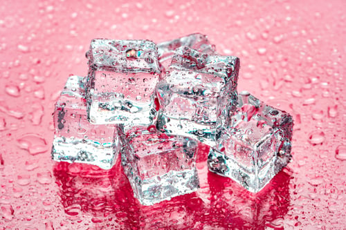 Preview: Ice cubes on pink background