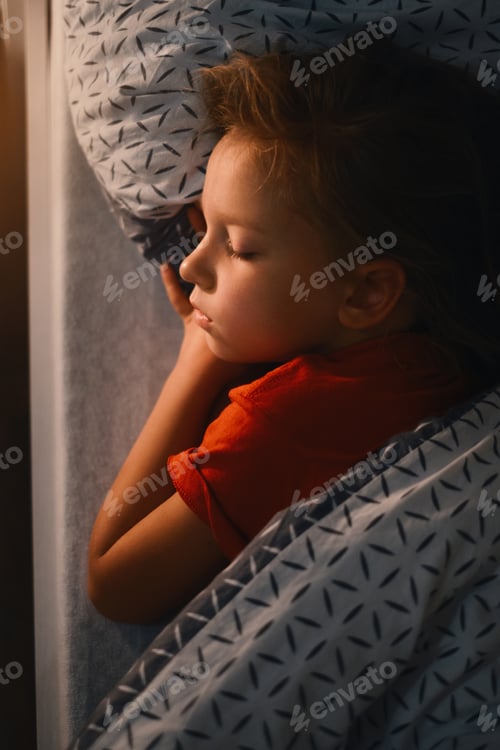Preview: Child having night sleep