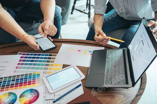 Preview: Professional Creative Team of Web/Graphic Designer planning, dra