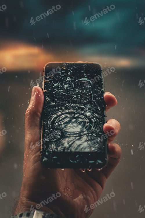 Preview: Phone in hand with clear screen (White screen)