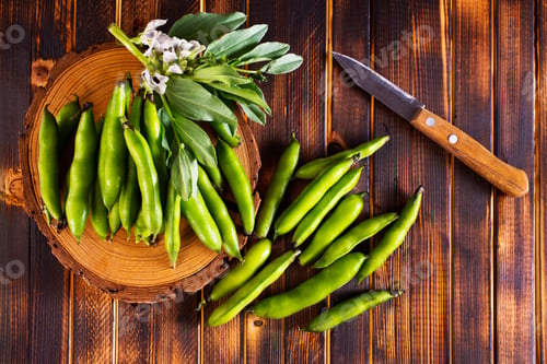 Preview: Green beans close up top view background.