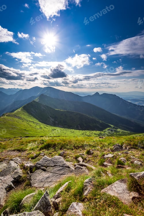 Preview: Tatra Mountains peaks in sunny day