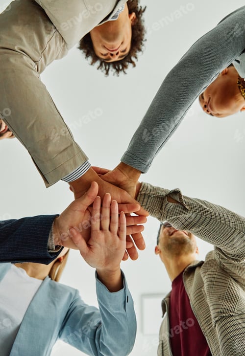 Preview: Business people working in an office
