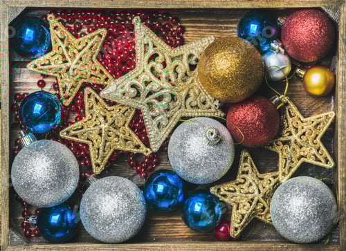 Preview: Christmas tree glittering toy stars, colorful balls and garland