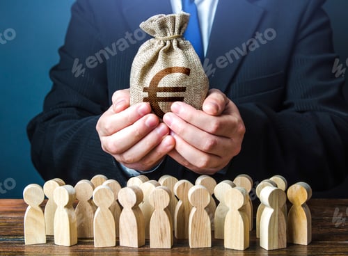 Preview: Businessman holds out a euro money bag to the crowd
