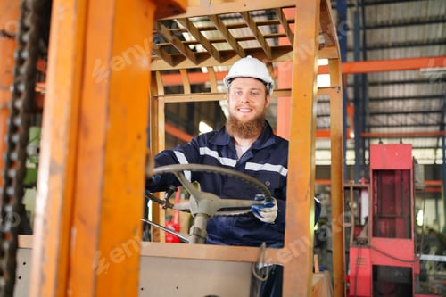 Preview: Industrial Engineer at work in factory