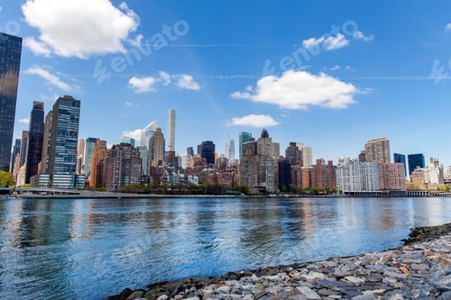 Preview: New York Cityscape in spring