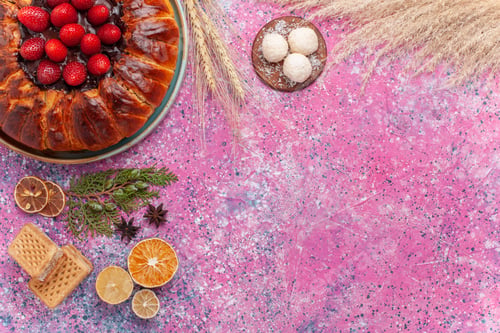 Preview: top view yummy strawberry pie with waffles on pink background pie cake sweet biscuit cookies sugar