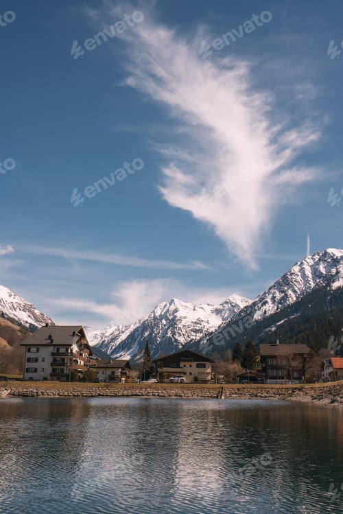 Preview: The sky is clear and blue, and there are some clouds in the sky