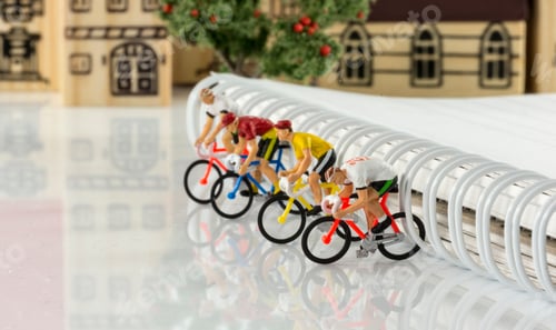 Preview: mini puppets cycling game