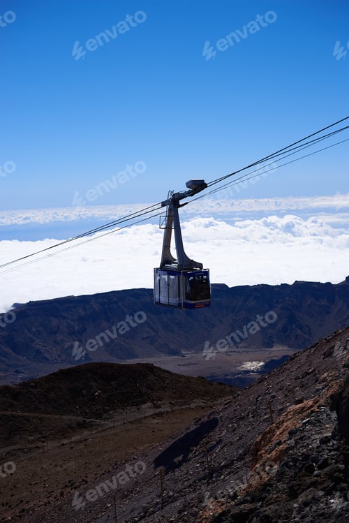 Preview: cableway tower on Teide mountain on Tenerife, Spain