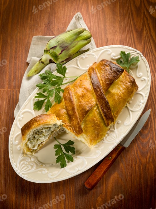 Preview: strudel with artichoke and ricotta, vegetarian food