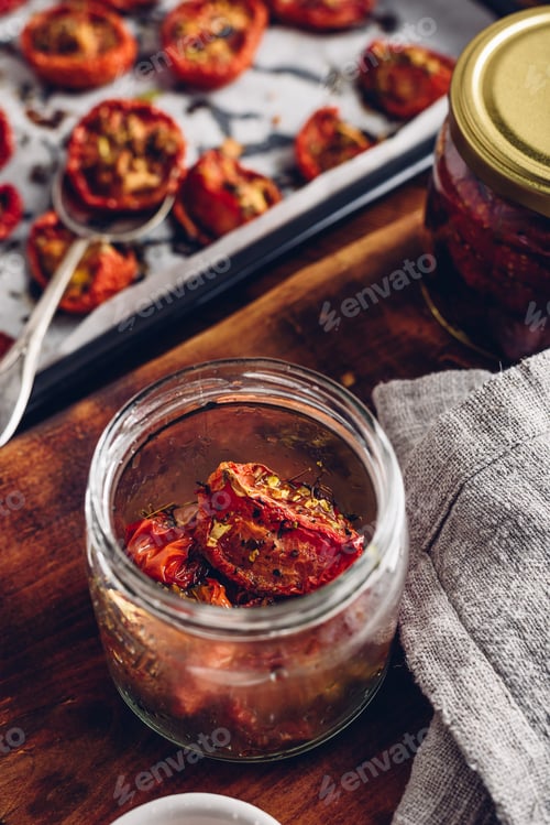 Preview: Prepared Sun Dried Tomatoes with Oil and Herbs in a Jar
