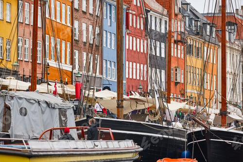 Preview: Copenhaguen city center. Nyhavn canal cityscape colorful buildings. Denmark