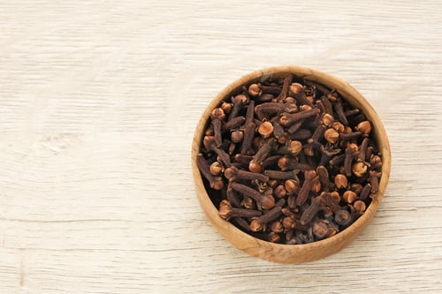 Preview: Dried cloves (cengkeh)
