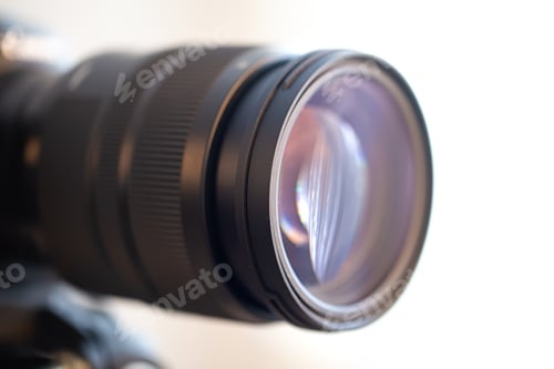 Preview: Close up lens of a professional lens for a digital camera.