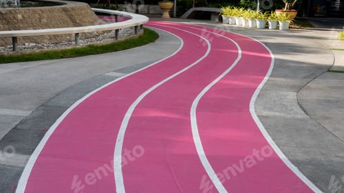 Preview: Pink jogging track