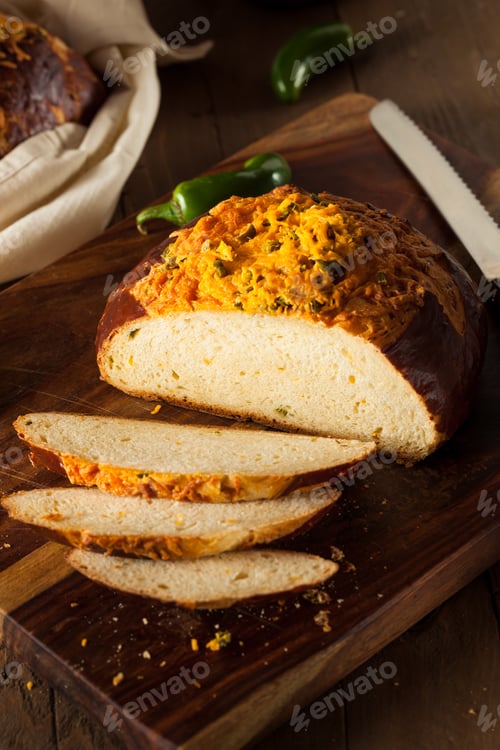 Preview: Homemade Jalapeno Cheddar Bread