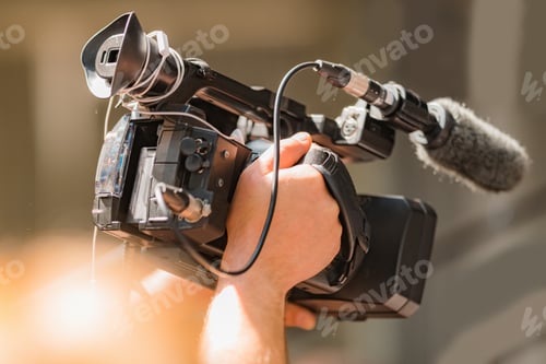 Preview: Camera at a Live Media Conference.