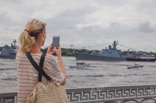 Preview: smartphone