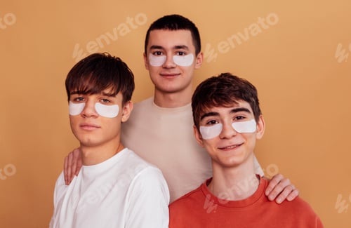Preview: A close-up portrait of teenagers with moisturizing patches under their eyes