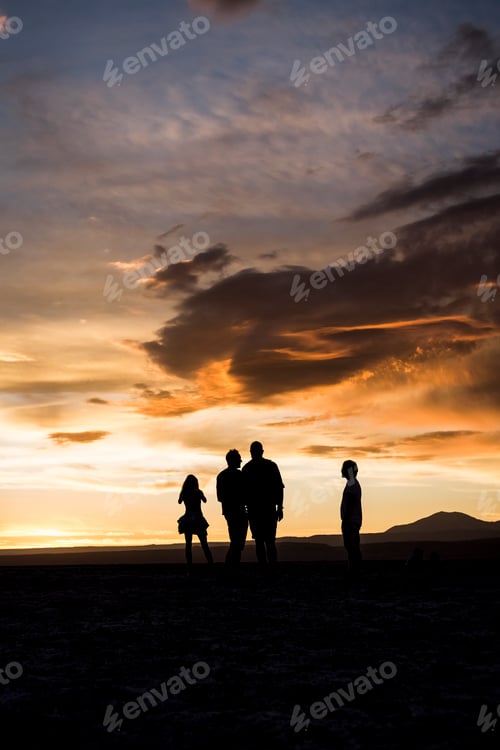 Preview: Silhouette of people in desert at sunset, San Pedro de Atacama, Chile