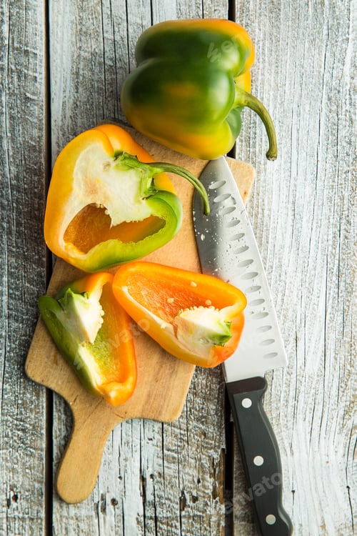 Preview: Multicolored bell pepper.