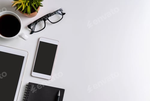 Preview: Empty screen Smart phone and tablet with cup of coffee