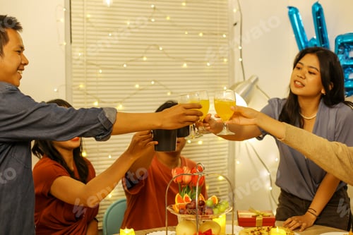 Visualização: Jantar e festa