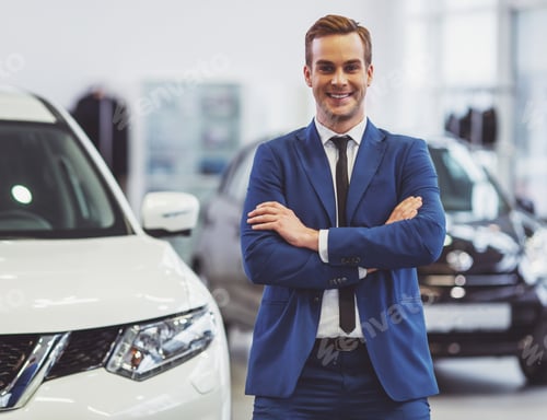 Preview: Businessman in motor show