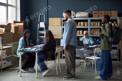 Preview: Collaborating in Modern Warehouse Office Environment