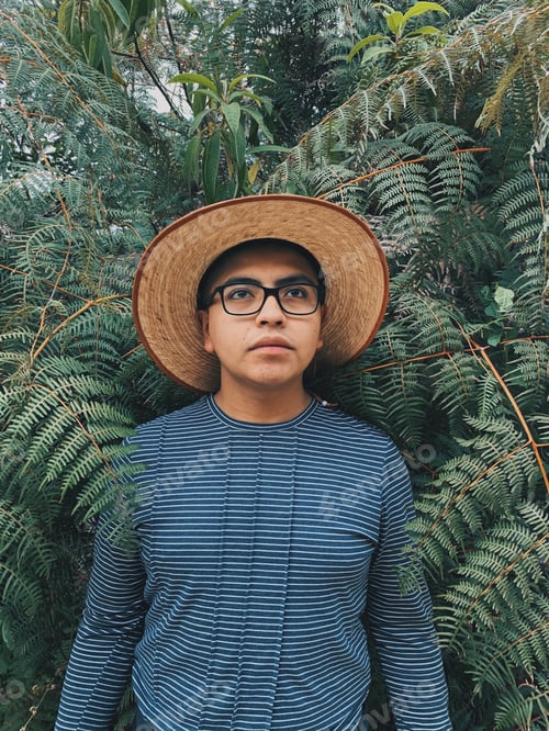 Preview: boy coming out of the jungle