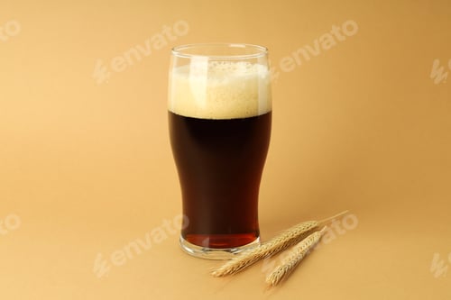 Preview: Concept of fresh drink on beige background, kvass