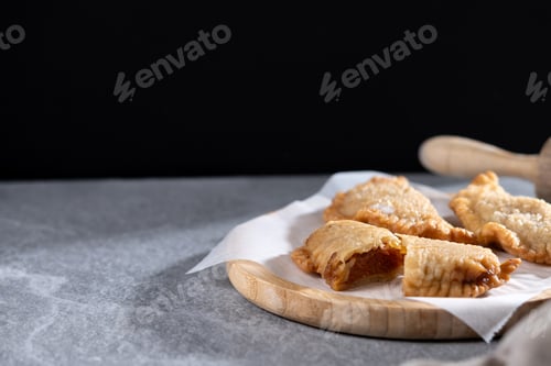 Preview: Homemade sweet pumpkin empanadillas