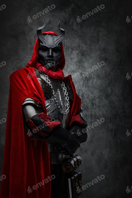 Preview: Dark cultist of mysterious cult with red mantle