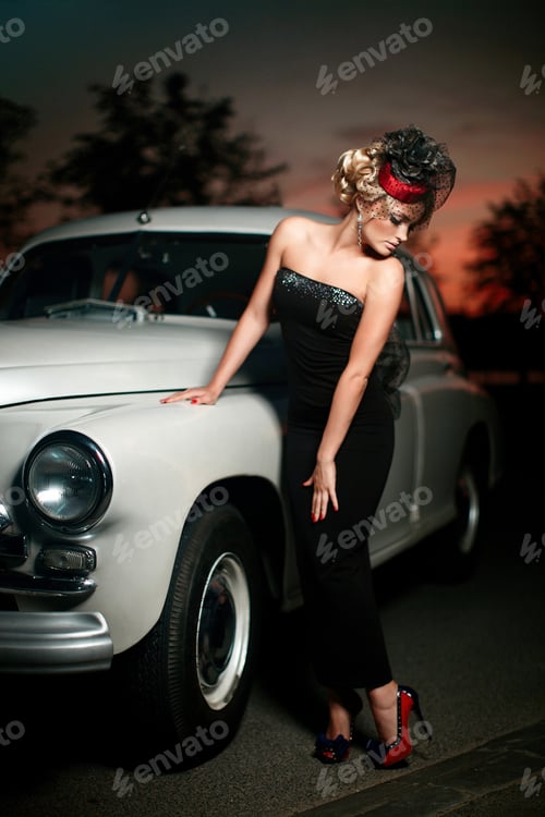 Preview: Beautiful woman with bright makeup
