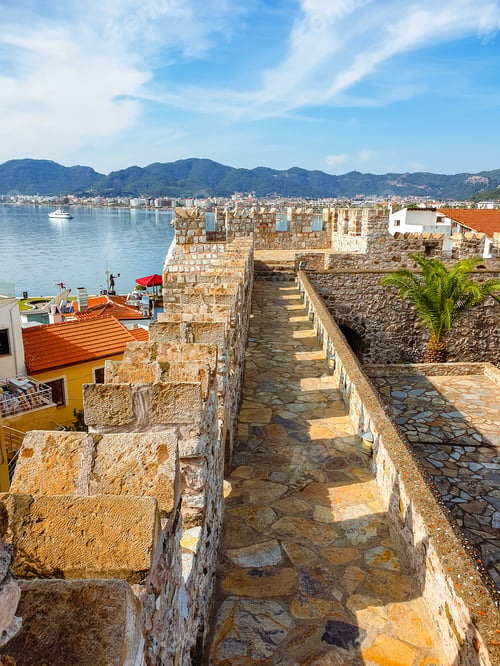 Preview: Ancient stone fort in Turkey