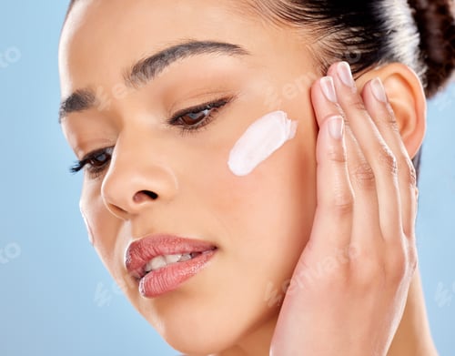 Preview: Maintaining her glow