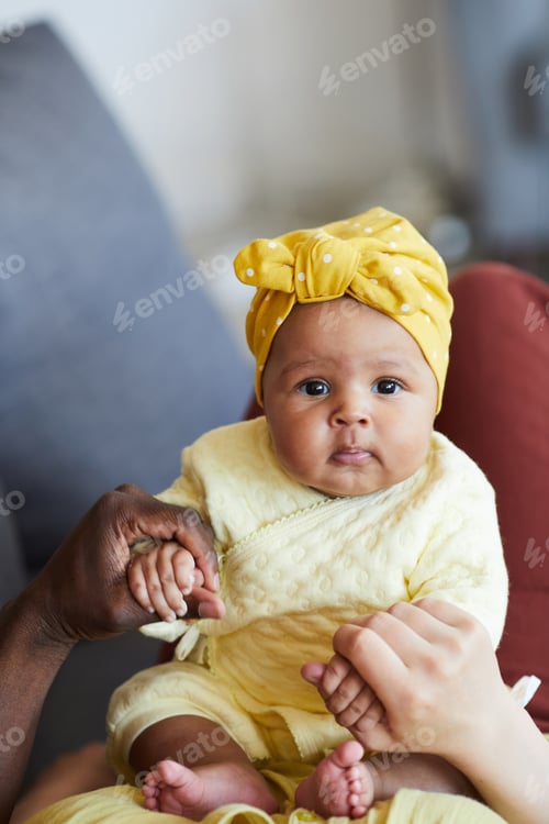 Preview: Cute baby girl